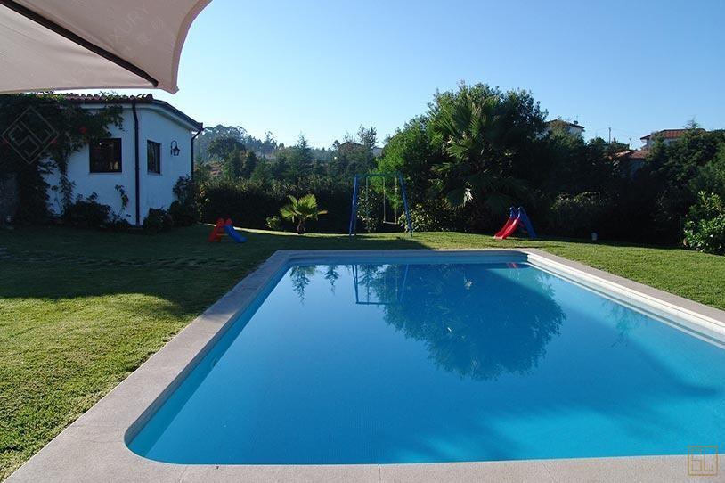 葡萄牙北葡萄牙艾斯蒂尔斯别墅泳池