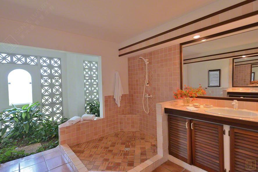 加勒比圣马丁岛世外桃源别墅浴室