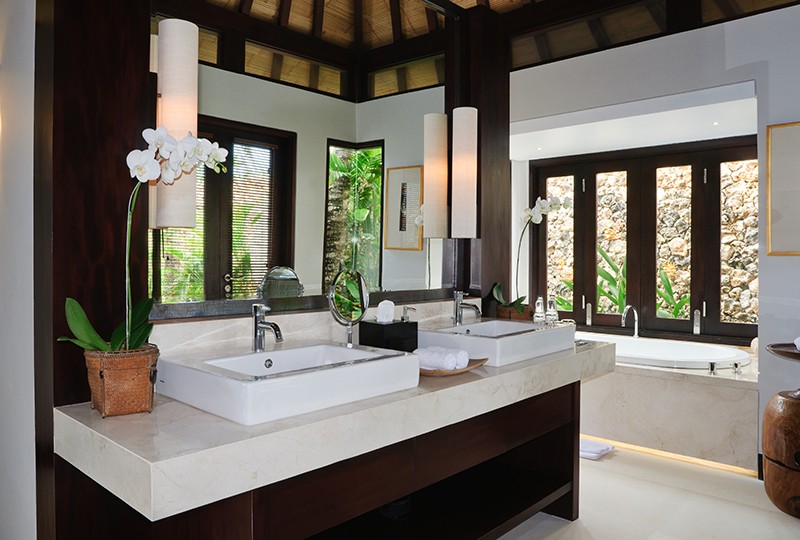 印尼巴厘岛帕瓦娜别墅浴室