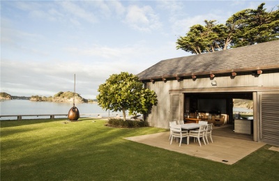 The Boat House - Photo 2