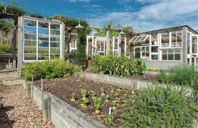 Boatshed - Photo 22
