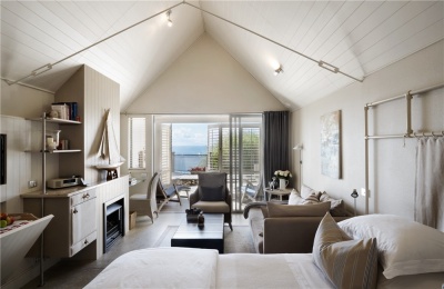 Boatshed - Photo 14