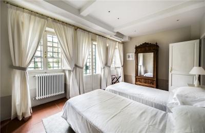 Villa Fiorentina - Photo 2