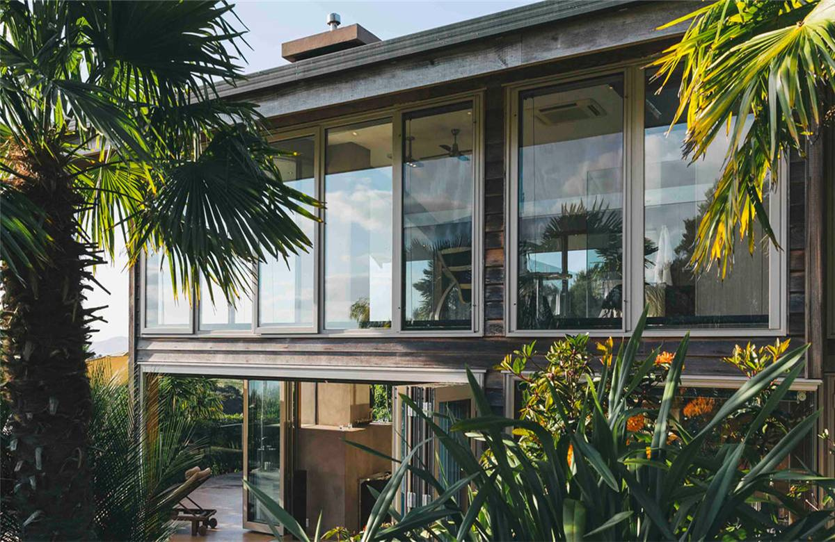 First Light Villa - Photo 2