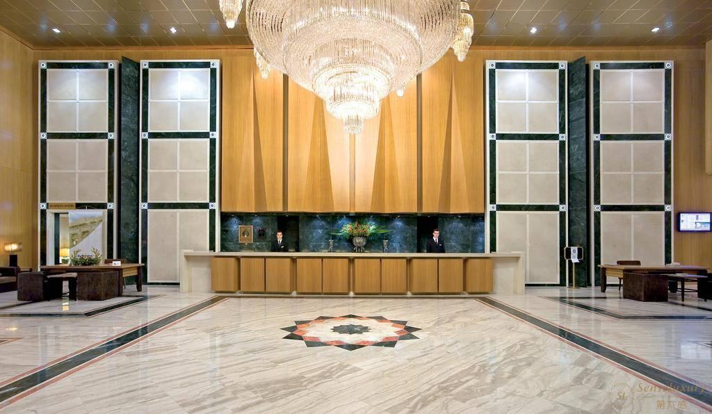 蒂瓦尼卡拉维尔酒店——lobby