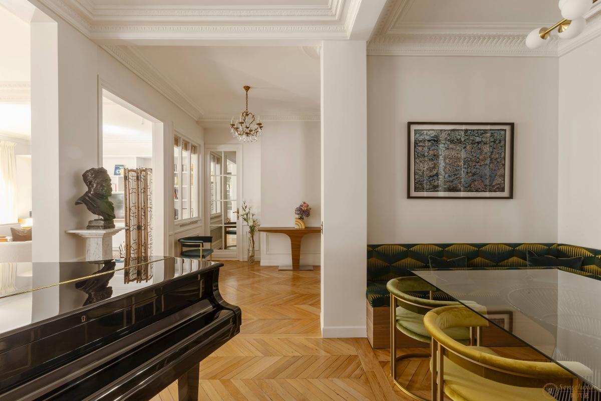 Avenue de Camoens Apartment - Photo 10
