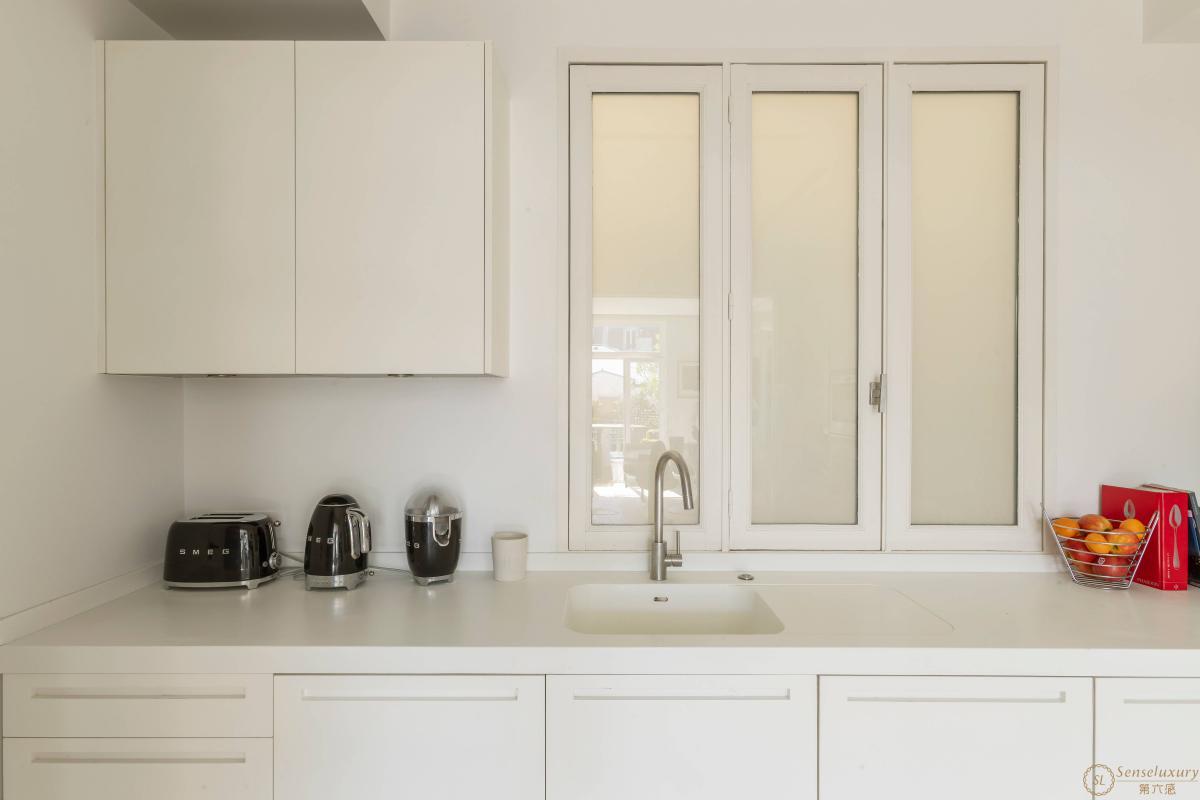 Rue Vavin Apartment - Photo 14
