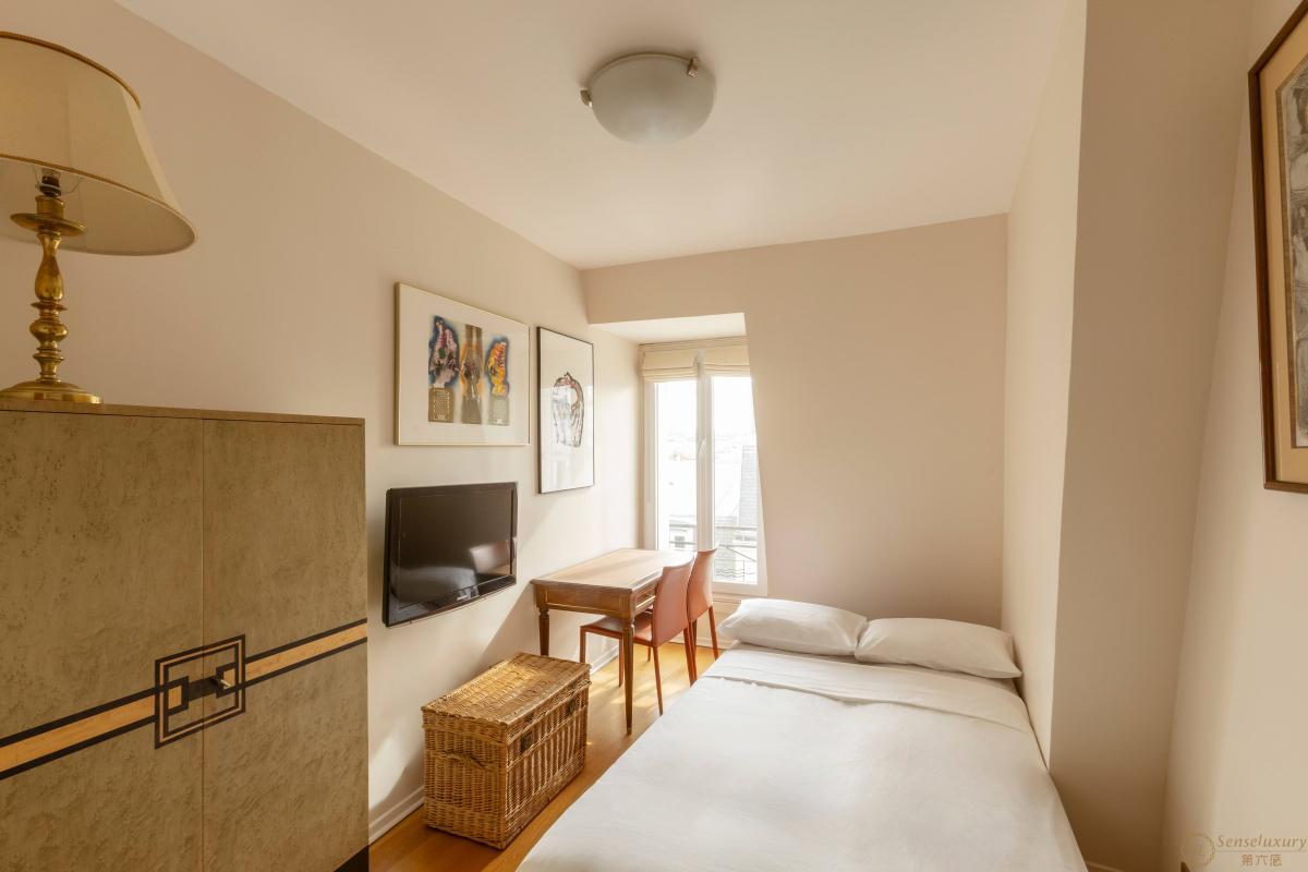 Square de Robiac Apartment - Photo 2