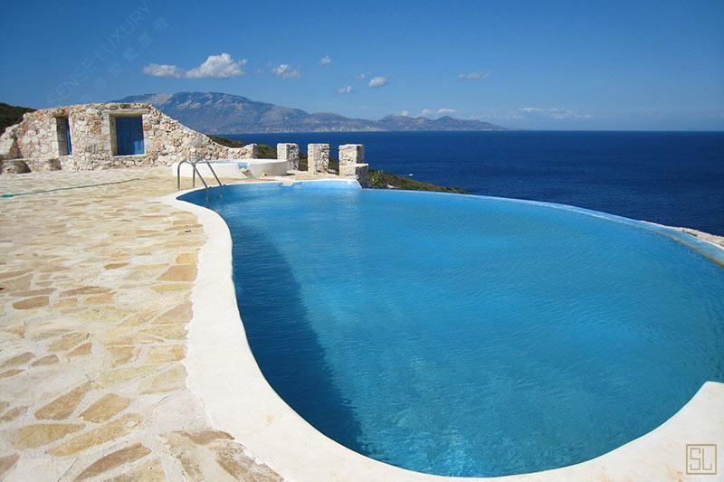 希腊扎金索斯岛深蓝别墅泳池