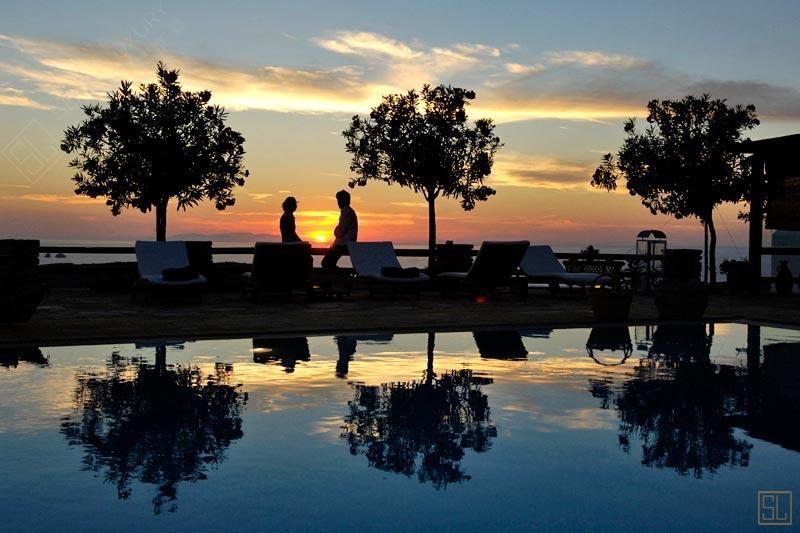 希腊帕罗斯岛奥尔西亚2号别墅夕阳景观