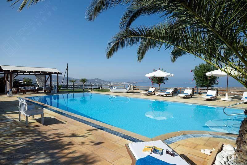 希腊帕罗斯岛奥尔西亚2号别墅独立泳池