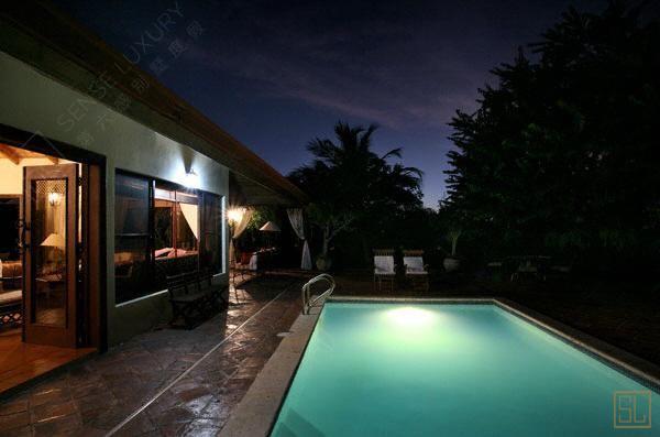 加勒比多米尼加共和国赛睿泽斯别墅泳池