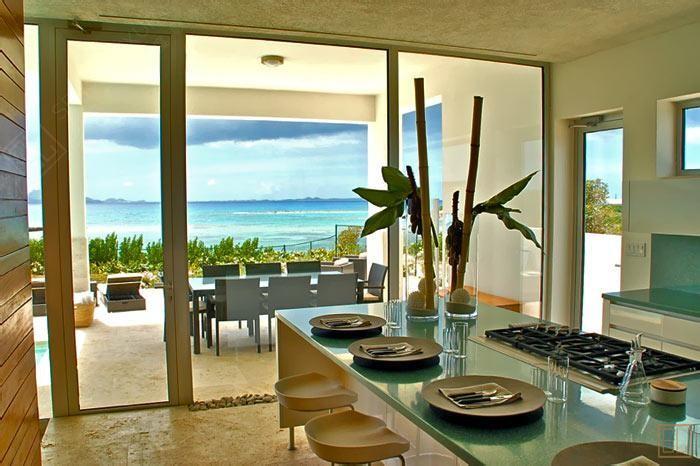 加勒比安圭拉海之涯别墅海景用餐区