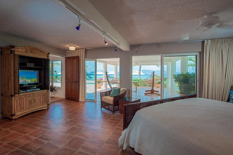 加勒比安圭拉天堂度假别墅卧室