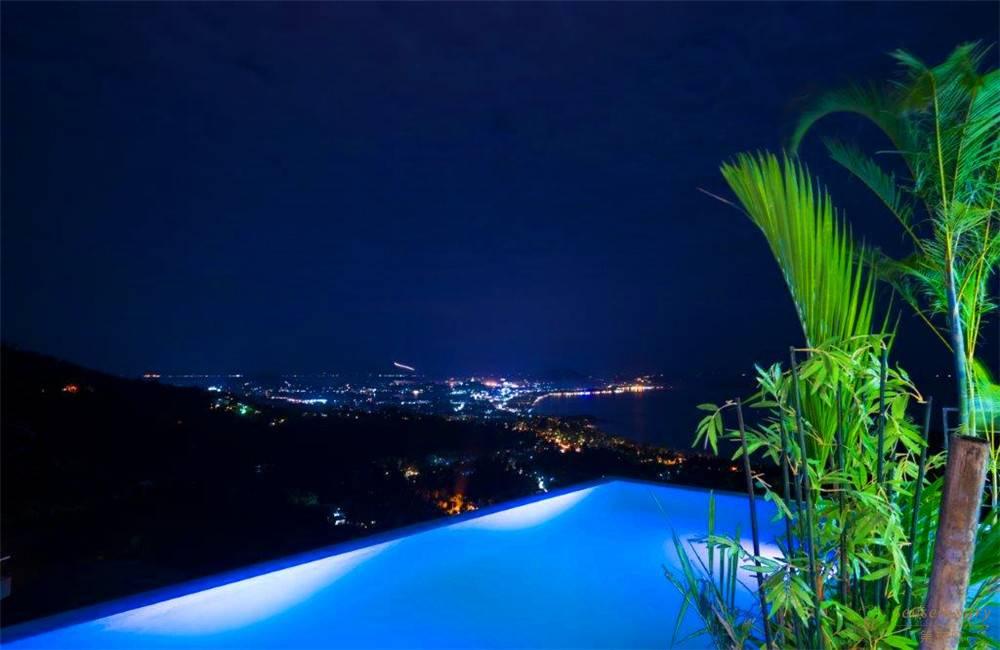 泰国苏梅岛查汶海滩月瞳别墅夜景