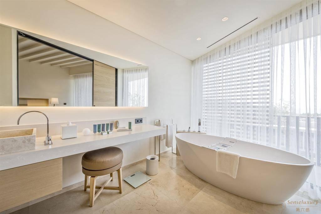 六善卡普兰卡亚酒店——浴缸